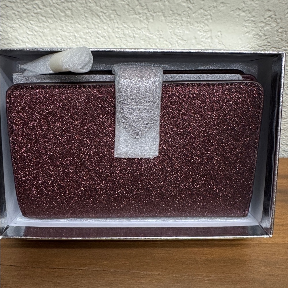 Kate Spade Boxed Medium Compact Bifold Wallet NWT - Picture 3 of 6